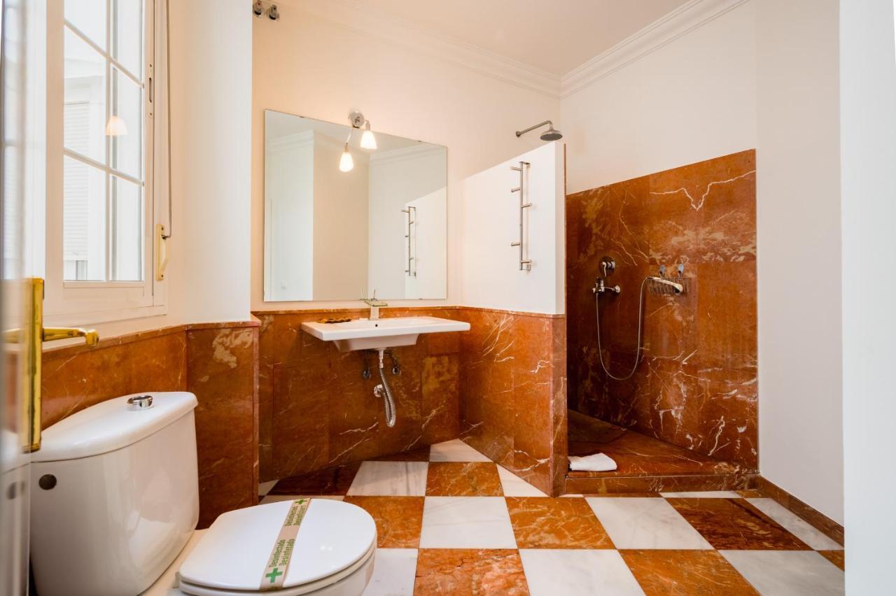 Amplio Y Luminoso-2D 2B-Triana Apartment Seville Ngoại thất bức ảnh
